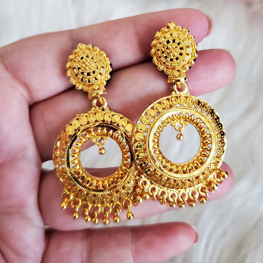 Goldplated bollywood Indian earrings